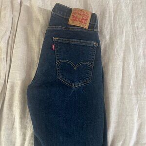 Women's Vintage Levi's midrise 31x34